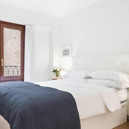 Apartamento Con Vistas En Centro Historico Zaragoza Kültér fotó
