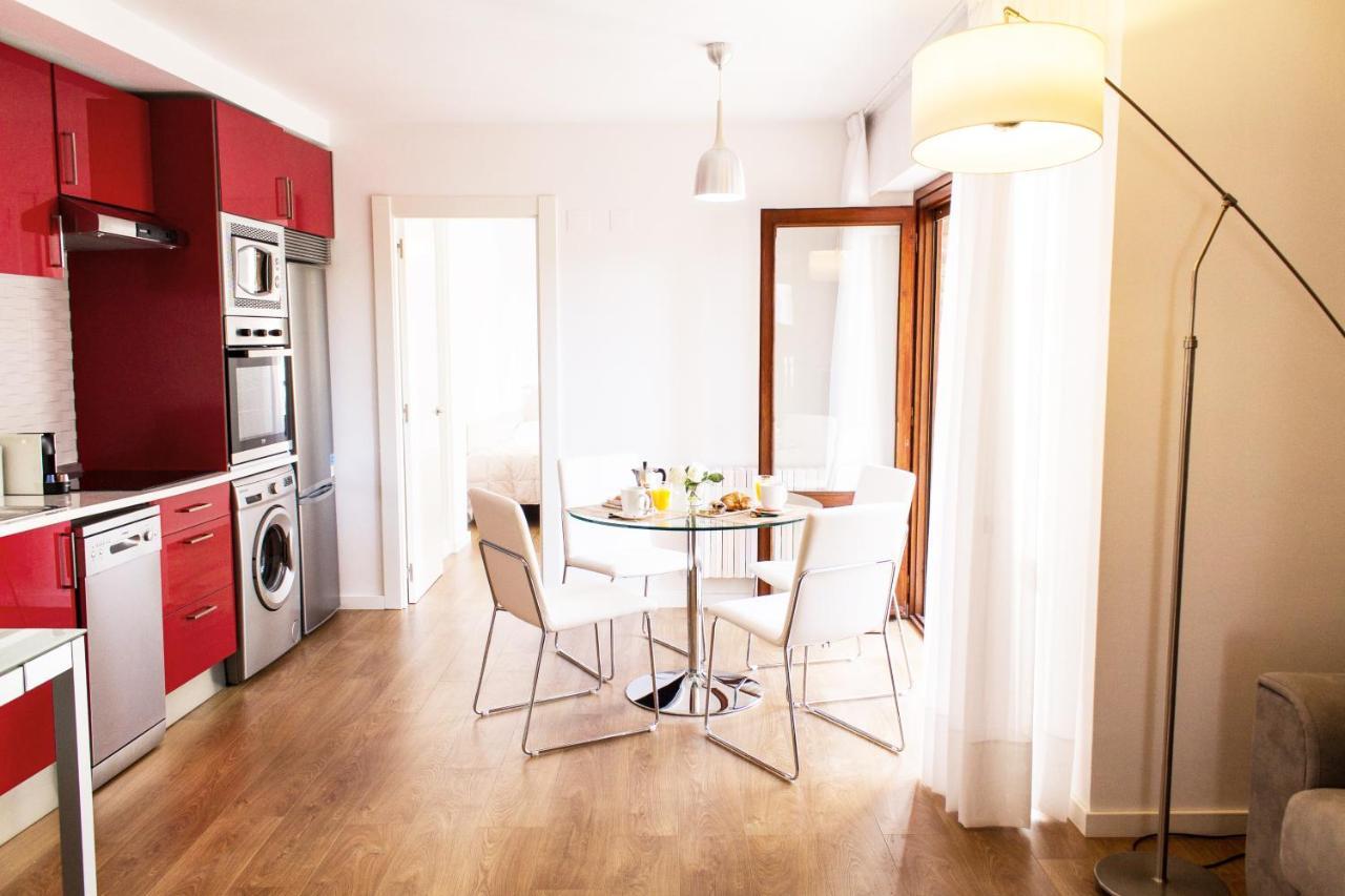 Apartamento Con Vistas En Centro Historico Zaragoza Kültér fotó